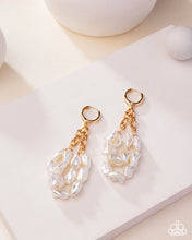 Load image into Gallery viewer, Paparazzi Accessories - Sunset State of Mind - Gold
