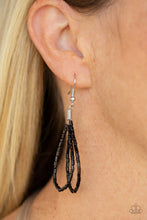 Load image into Gallery viewer, Paparazzi Accessories - Catwalk Queen - Black
