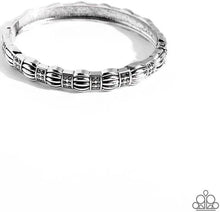 Load image into Gallery viewer, Paparazzi Accessories - Metro Reverie - Silver
