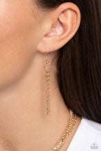 Load image into Gallery viewer, Paparazzi Accessories - Industrial Independence - Gold
