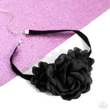 Load image into Gallery viewer, Paparazzi Accessories - Very Viscountess - Black
