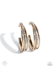Load image into Gallery viewer, Paparazzi Accessories - Commanding Culture - Gold
