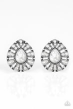 Load image into Gallery viewer, Paparazzi Accessories - Treasure Retreat - White

