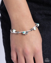 Load image into Gallery viewer, Paparazzi Accessories - Pridefully Painted - Green
