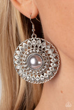 Load image into Gallery viewer, Paparazzi - Glorified Glitz - Silver
