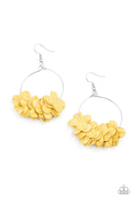 Load image into Gallery viewer, Paparazzi - Flirty Florets - Yellow
