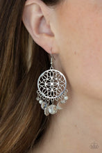 Load image into Gallery viewer, Paparazzi - Garden Dreamcatcher - White
