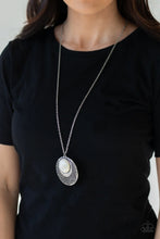 Load image into Gallery viewer, Paparazzi - Medallion Meadow - White
