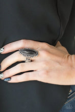 Load image into Gallery viewer, Paparazzi Accessories - Leave No Trace - Black
