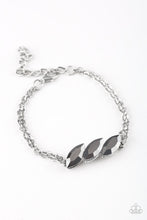 Load image into Gallery viewer, Paparazzi - Pretty Priceless - Silver
