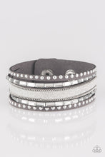 Load image into Gallery viewer, Paparazzi - Seize The Sass - Silver
