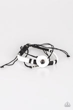 Load image into Gallery viewer, Paparazzi - Jetsetter Journey - Black
