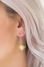 Load image into Gallery viewer, Paparazzi - Feeling Inde-PENDANT - Yellow
