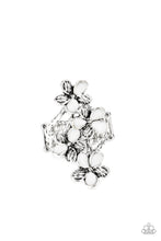 Load image into Gallery viewer, Paparazzi Accessories - Climbing Gardens - White
