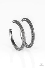 Load image into Gallery viewer, Paparazzi Accessories - Dazzling Diamond-naire - Black
