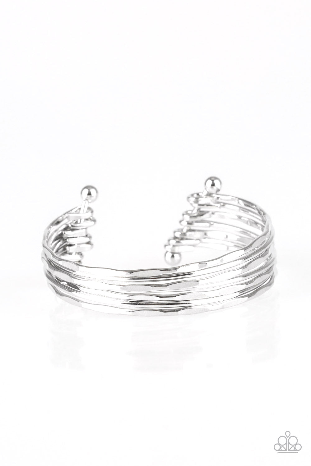 Paparazzi - Timelessly Textured - Silver