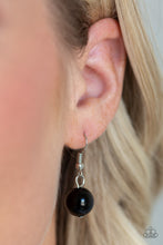 Load image into Gallery viewer, Paparazzi - Empire State Empress - Black
