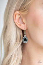 Load image into Gallery viewer, Paparazzi Accessories - Sheen Queen - Black
