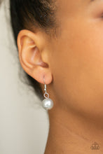 Load image into Gallery viewer, Paparazzi - Empire State Empress - Silver
