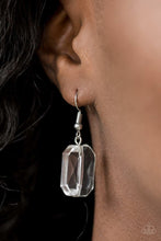 Load image into Gallery viewer, Paparazzi Accessories - Ice Bank - White
