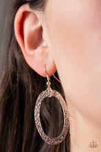 Load image into Gallery viewer, Paparazzi Accessories - Glimmer Goals - Rose Gold
