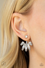 Load image into Gallery viewer, Paparazzi Accessories - Stunningly Striking - White
