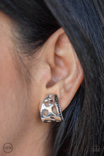 Load image into Gallery viewer, Paparazzi Accessories - Blissed Out - Black
