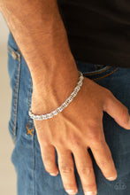 Load image into Gallery viewer, Paparazzi - Fighting Chance - Silver
