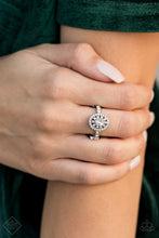 Load image into Gallery viewer, Paparazzi Accessories - Fiercely 5th Avenue - Complete Trend Blend
