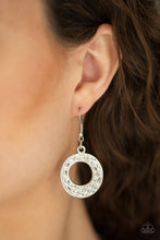 Load image into Gallery viewer, Paparazzi - Mildly Metro - Silver
