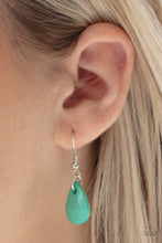 Load image into Gallery viewer, Paparazzi Accessories - Colorfully Clustered - Green

