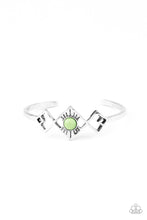 Load image into Gallery viewer, Paparazzi - Dainty Deco - Green
