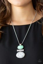 Load image into Gallery viewer, Paparazzi - Finding Balance - Green
