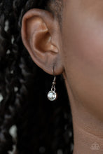 Load image into Gallery viewer, Paparazzi - Celebrity Couture - Black
