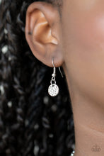 Load image into Gallery viewer, Paparazzi - Gladiator Glam - Black
