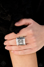 Load image into Gallery viewer, Paparazzi Accessories - Me, Myself, and IVY - Silver
