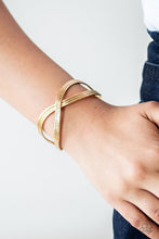 Load image into Gallery viewer, Paparazzi - Infinitely Iridescent - Gold
