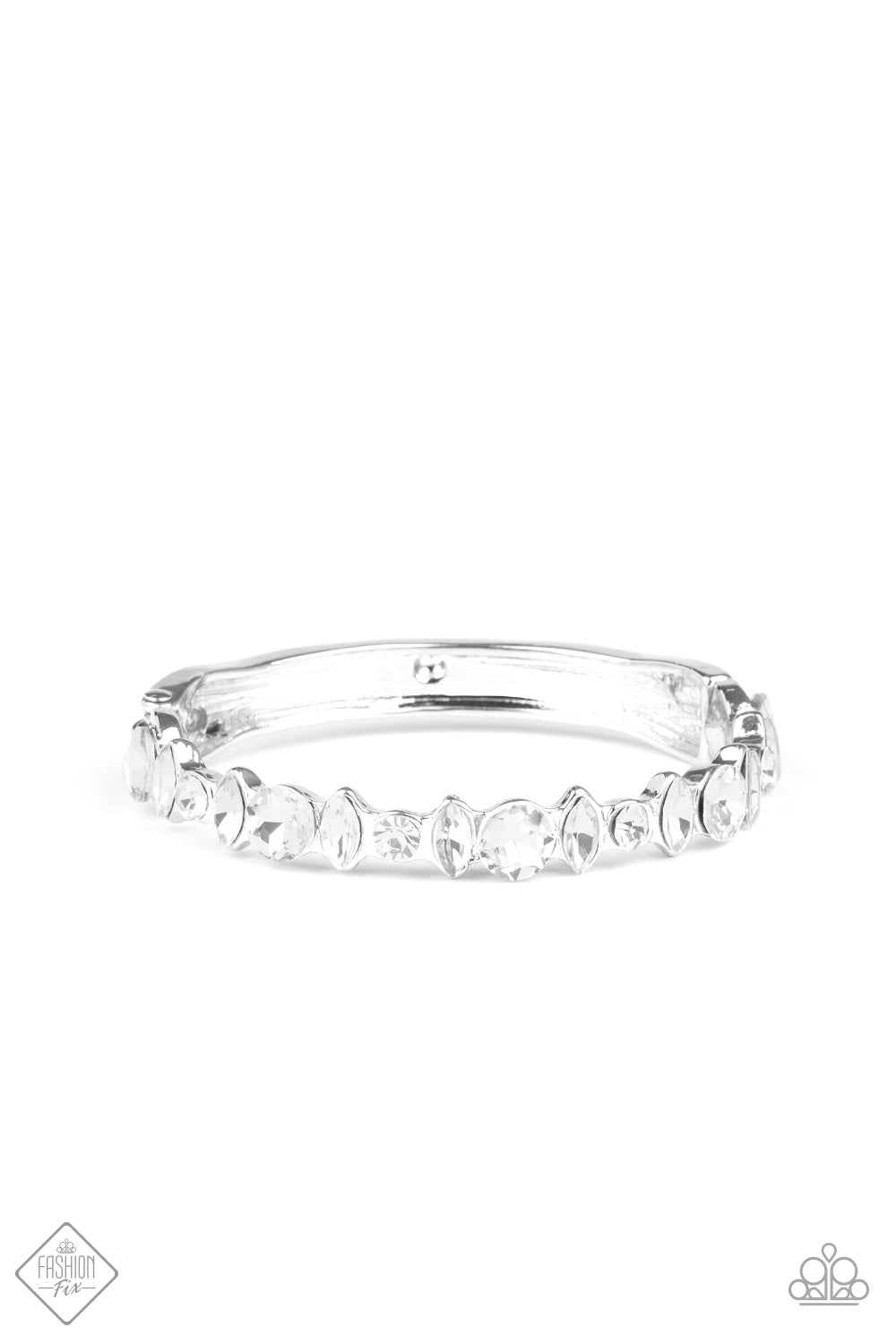 Paparazzi - BLING Them To Their Knees - White