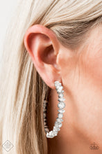 Load image into Gallery viewer, Paparazzi Accessories - Can I Have Your Attention? - White
