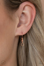 Load image into Gallery viewer, Paparazzi - Minimalist Magic - Copper
