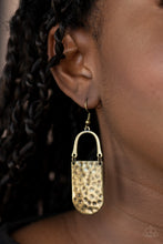 Load image into Gallery viewer, Paparazzi - Resort Relic - Brass
