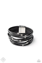 Load image into Gallery viewer, Paparazzi Accessories - Fearlessly Layered - Black
