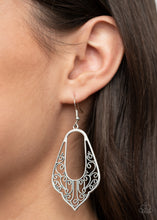 Load image into Gallery viewer, Paparazzi - Grapevine Glamour - Silver
