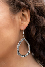 Load image into Gallery viewer, Paparazzi Accessories - Terra Topography - Silver
