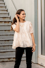 Load image into Gallery viewer, Paparazzi Accessories - Fiercely 5th Avenue - Complete Trend Blend
