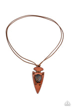 Load image into Gallery viewer, Paparazzi - Hold Your ARROWHEAD Up High - Black
