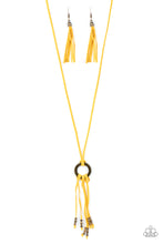Load image into Gallery viewer, Paparazzi - Feel at HOMESPUN - Yellow
