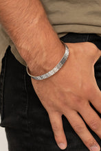 Load image into Gallery viewer, Paparazzi - Mind Games - Silver
