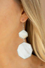 Load image into Gallery viewer, Paparazzi - Vacation Glow - White
