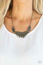 Load image into Gallery viewer, Paparazzi Accessories - Queen of the QUILL - Brass
